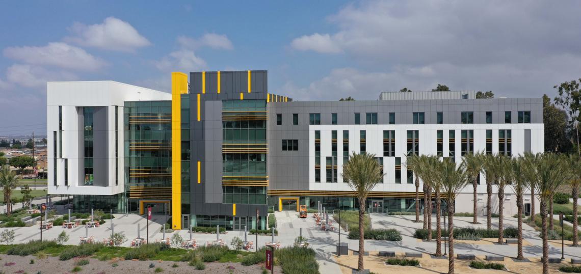 Rendering vs. Reality CSU Dominguez Hills Innovation & Instruction Building Urbanize LA